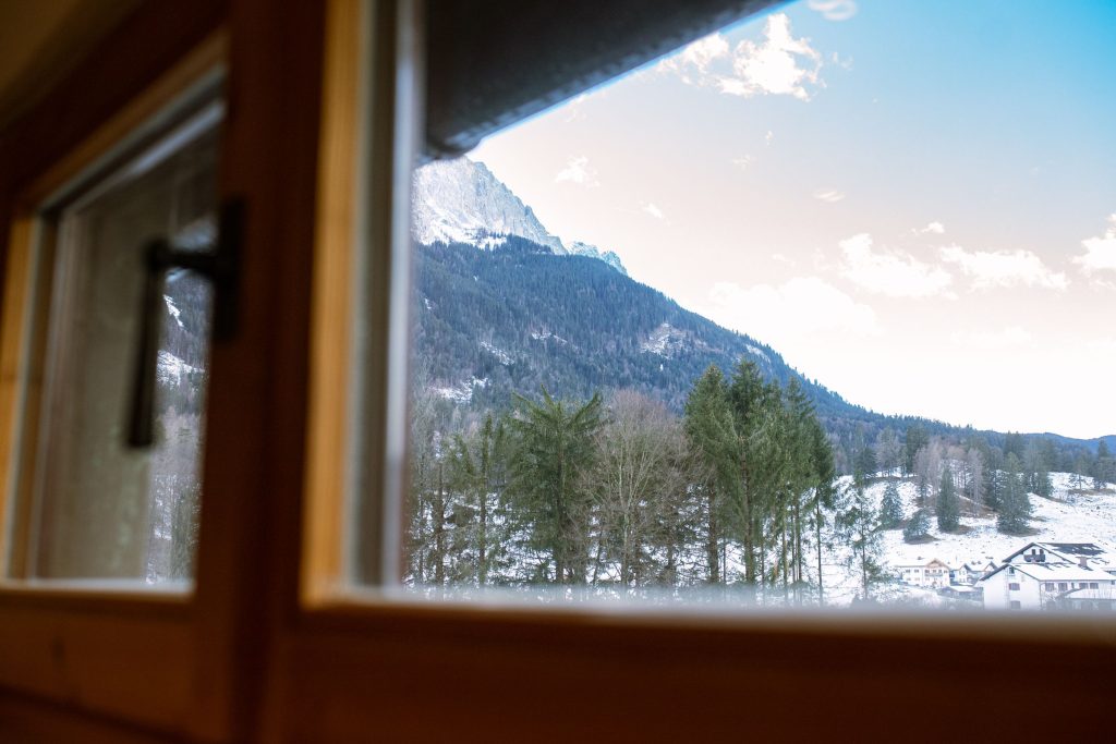 Aussicht in Ferienwohnung in Garmisch-Partenkirchen