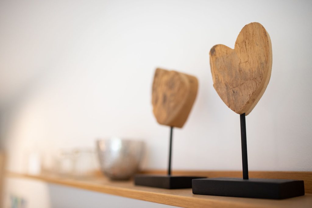 Herzendeko aus Holz in Ferienwohnung in Garmisch-Partenkirchen