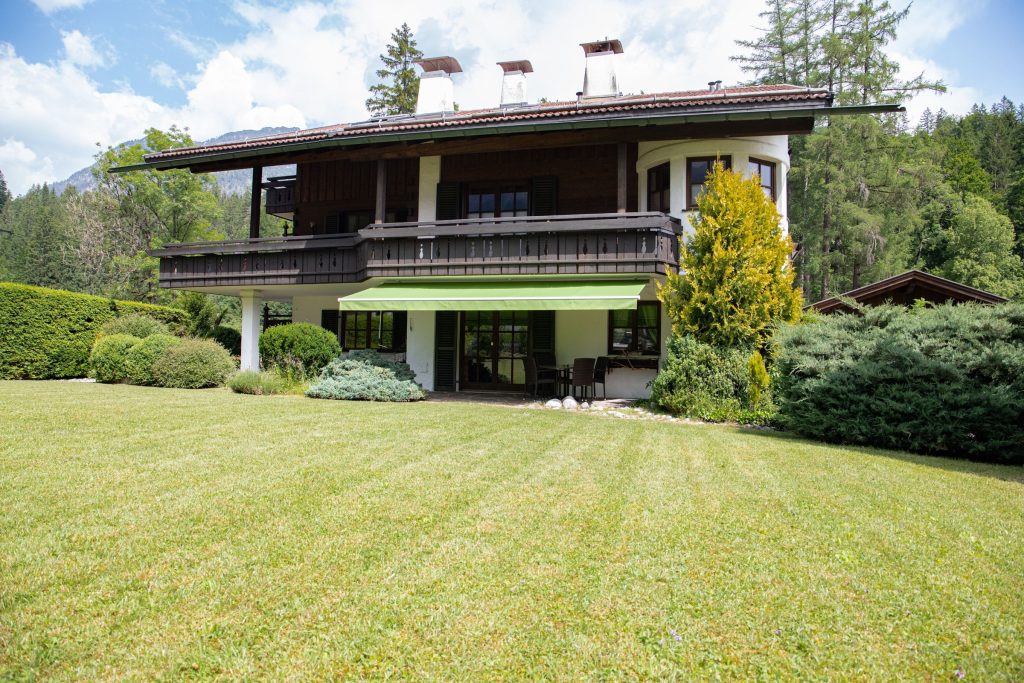 Haus von außen von Ferienwohnung in Garmisch-Partenkirchen