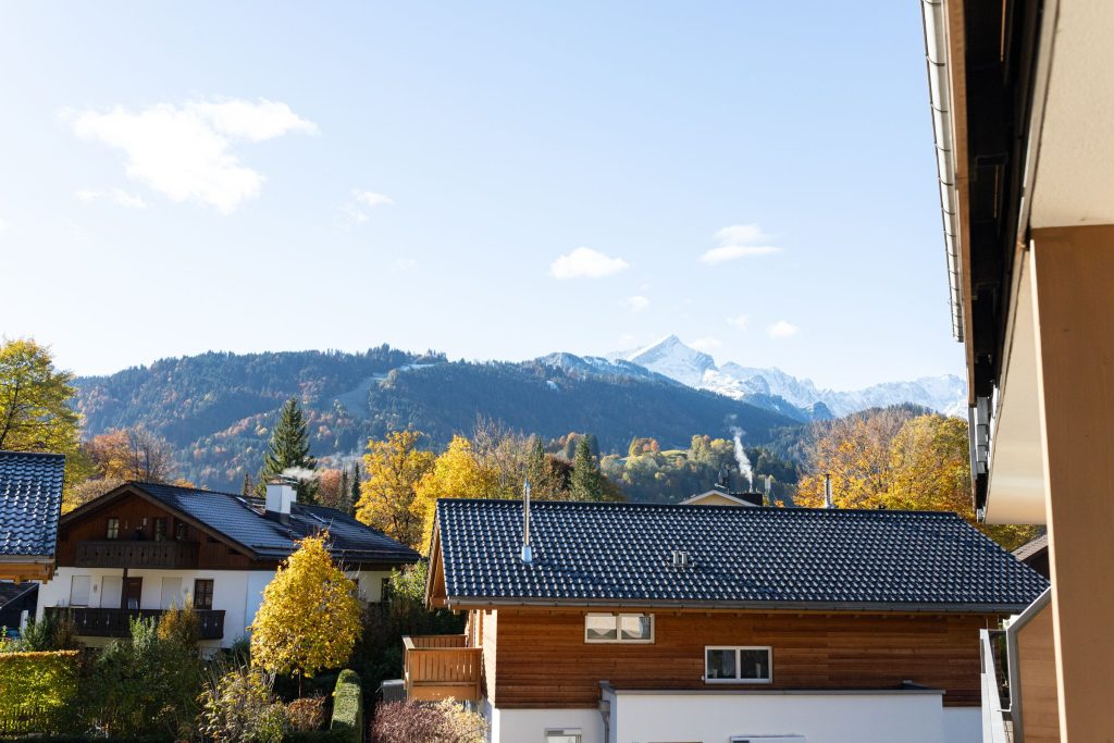 Die Zugspitze und Garmisch-Partenkirchen