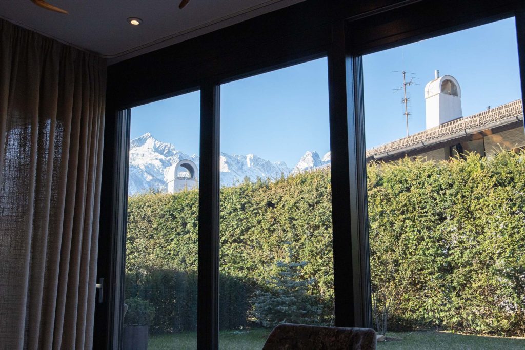 Ausblick in Ferienwohnung in Garmisch-Partenkirchen