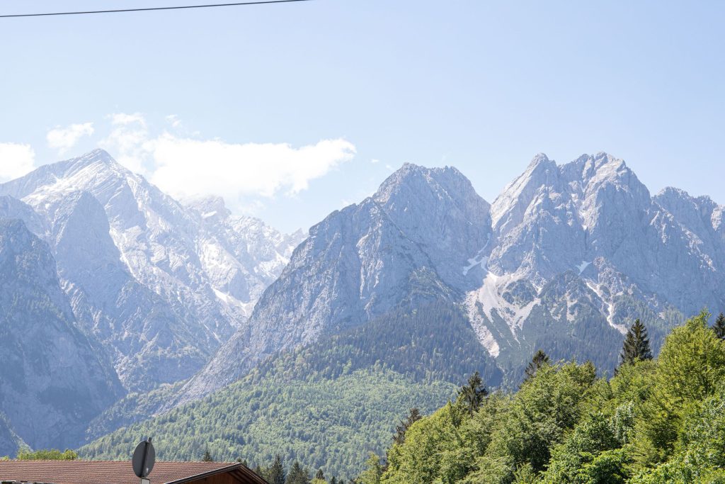 Ausblick in Ferienwohnung in Garmisch-Partenkirchen