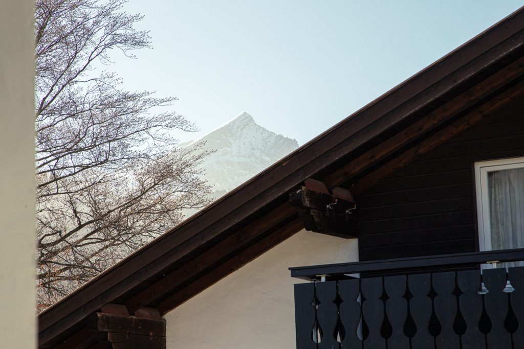 Aussicht auf die Alpen in Ferienwohnung in Garmisch-Partenkirchen