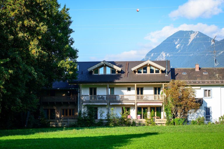 Haus von außen in Ferienwohnung in Garmisch-Partenkirchen