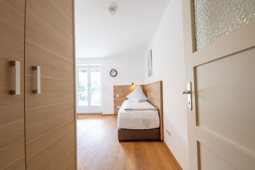 Eingang zum Schlafzimmer in Ferienwohnung in Garmisch-Partenkirchen