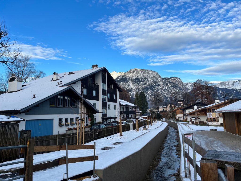 Umgebung und Natur in Ferienwohnung in Garmisch-Partenkirchen