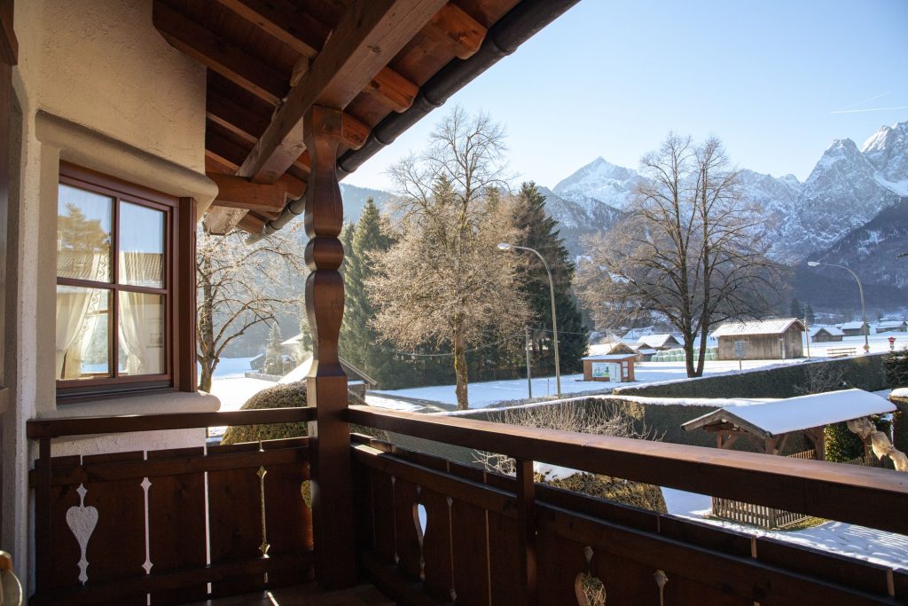 Balkonaussicht  in Ferienwohnung in Garmisch-Partenkirchen