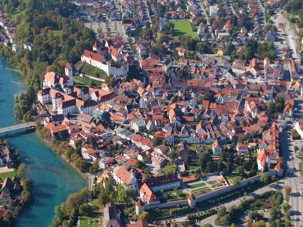 Fuessen von oben bei Garmisch-Partenkirchen